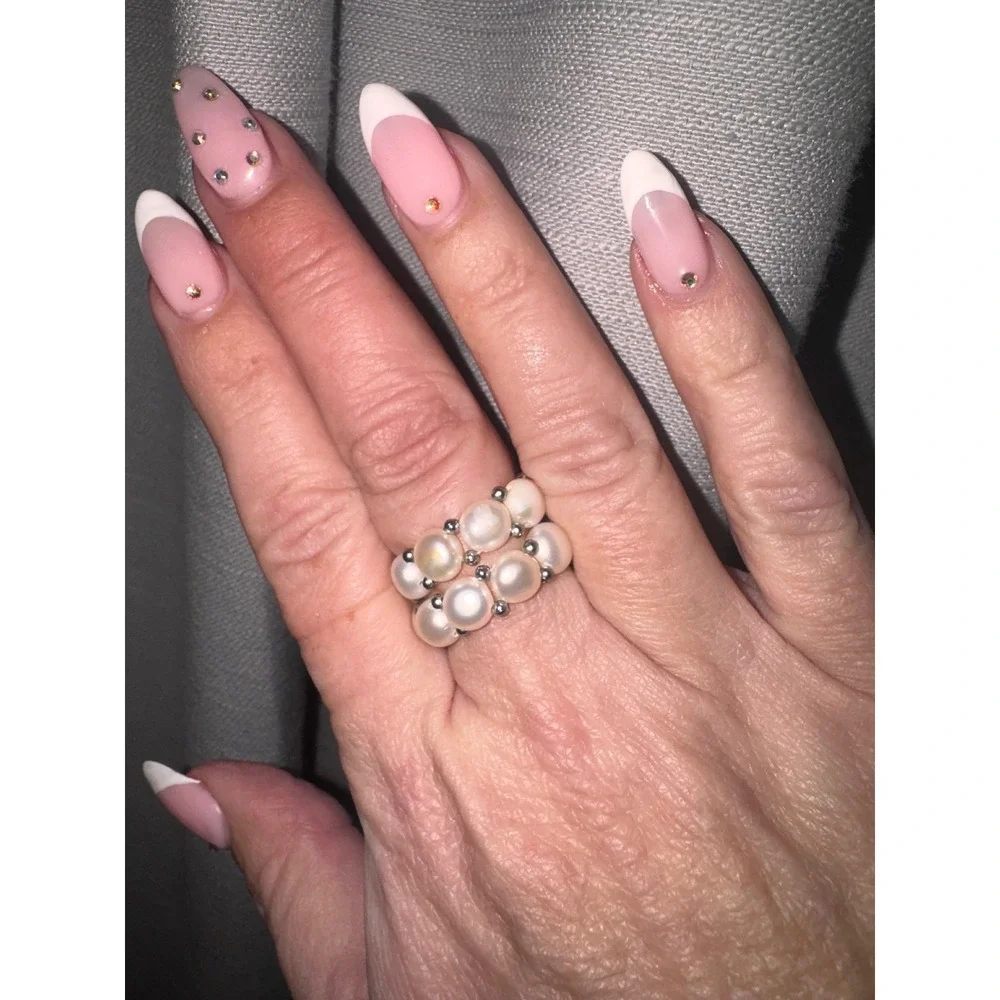 Elegant Pearl Ring Silver‎ Tone Stackable Beaded Statement Ring Stretch size